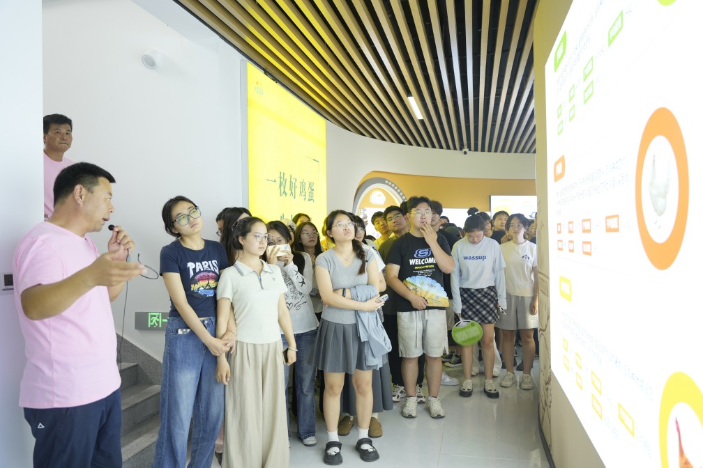 【長田動(dòng)態(tài)】校企聯(lián)動(dòng)促融合 攜手共進(jìn)筑未來——山東理工大學(xué)師生參訪長田實(shí)業(yè)